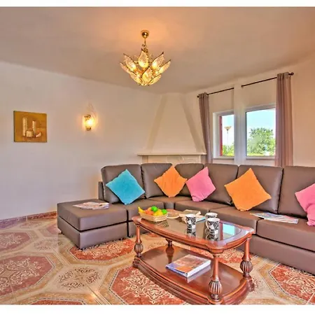 Villa Alporchinhos I Vila *